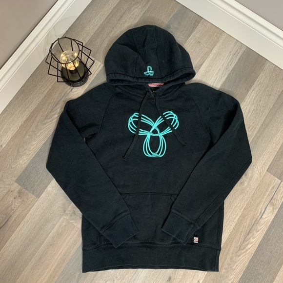 Aritzia Sweaters - Aritzia TNA Black hoodie